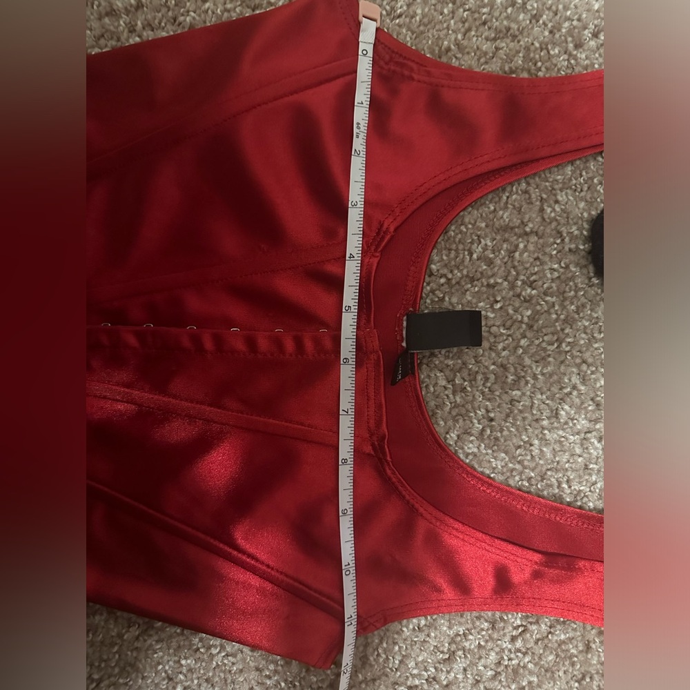 Windsor Red Cropped Corset Top - Picture 6 of 7